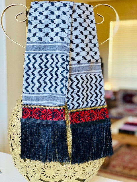 Tatreez Style Kufiyah Scarf (Random Pattern)