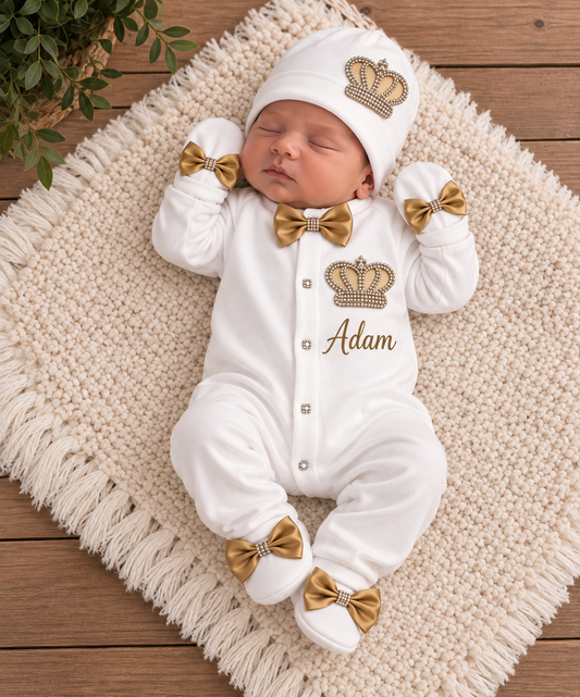 Personalized Newborn Baby Outfit. - Gold. With embroidered name.
