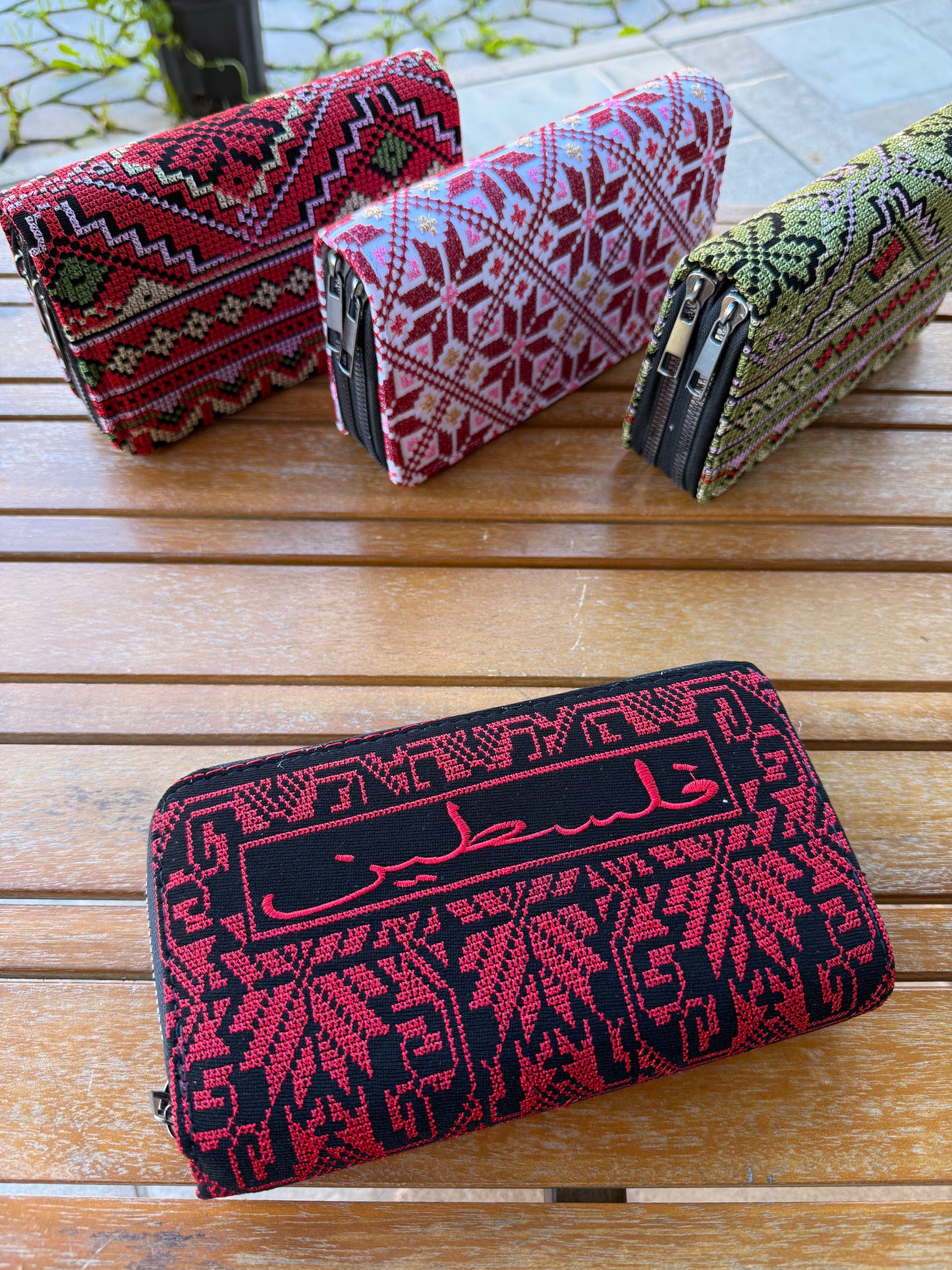 Juzdan Palestinian embroidery wallets ￼